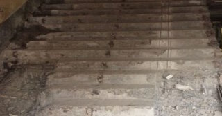 Демонтаж ступеней в Волхове: гранитные, деревянные, ЖБ - расценка в смете от 317 руб.