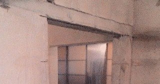 Демонтаж проема в кирпичной стене в Волхове | Цена от 1583 рублей